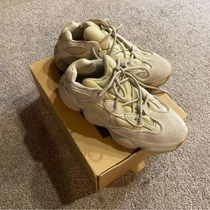 Yeezy 500, worn once!